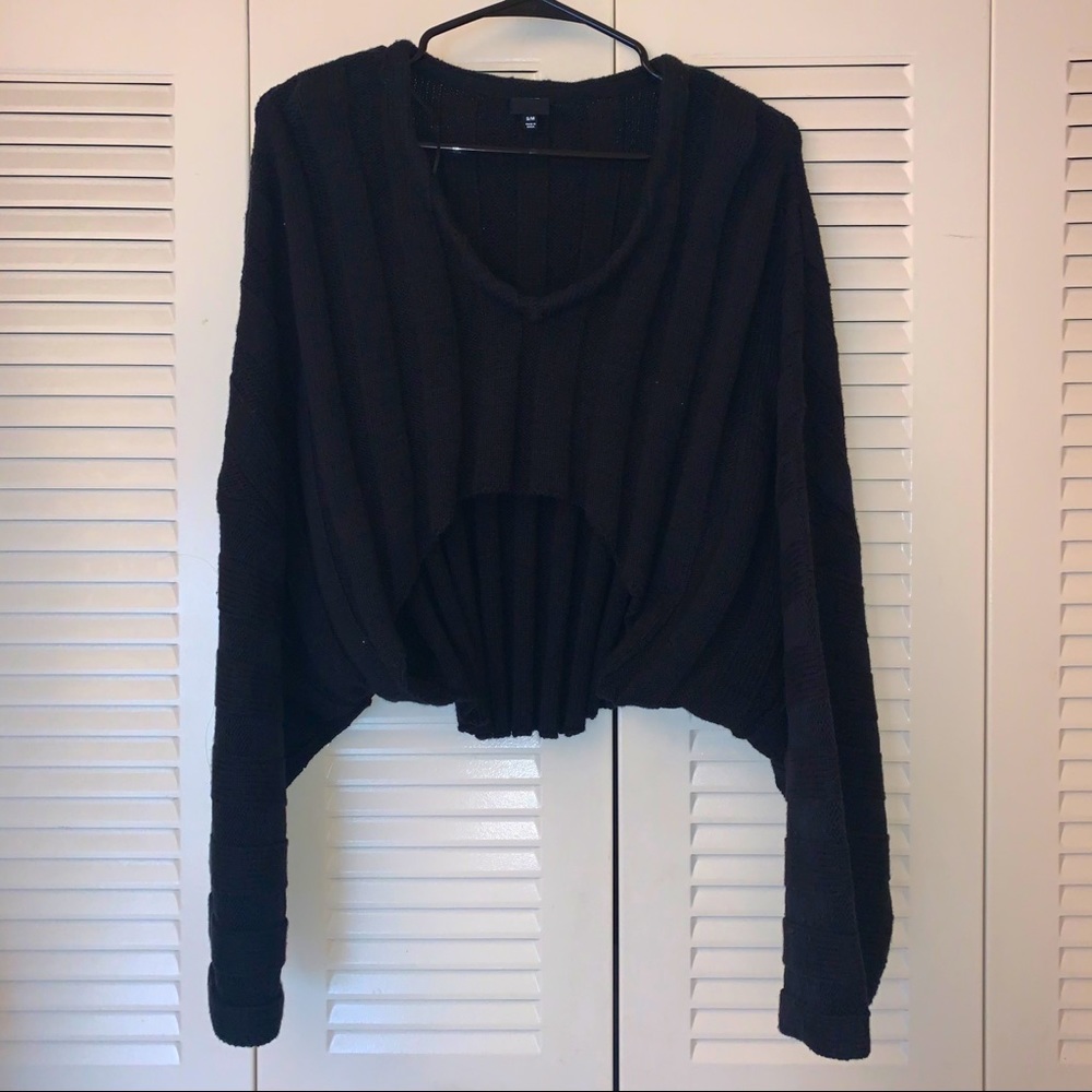 Dolls Kill ‘Pass That Crop Sweater’